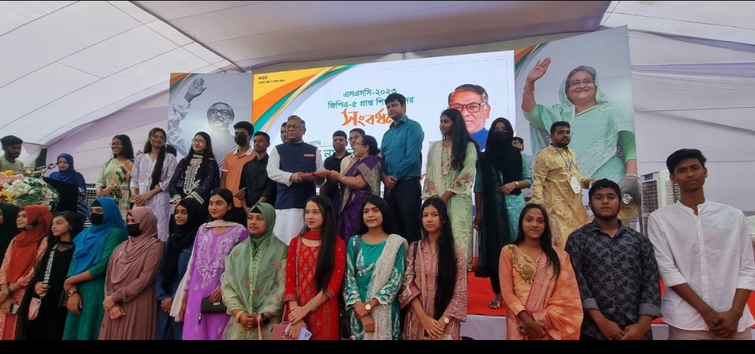 আগামীতে নেতৃত্ব দিবে মেধাবী শিক্ষার্থীরা