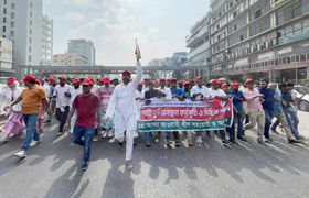 সন্ত্রাস দমনে রাজপথে থাকব:খসরু চৌধুরী