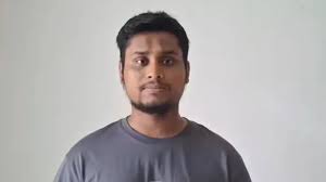 হাইকমিশনে হামলা, বিক্ষোভের ডাক হাসনাতের