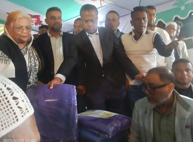 হাসিনা দেশকে ভারতের অঙ্গরাজ্য বানিয়েছিল:সেলিমা