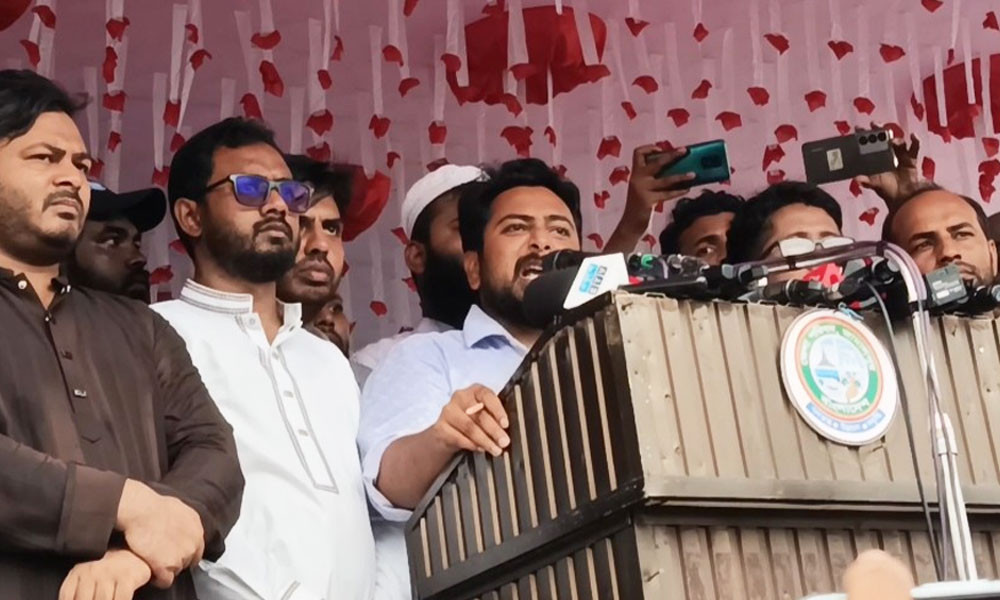 চাঁদাবাজদের স্থান এনসিপিতে হবে না :নাহিদ