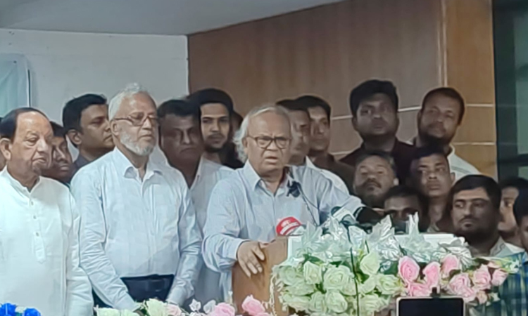 ফ্যাসিবাদের চূড়ান্ত রূপ দিতে উগ্র ধর্মীয় রাজনীতি:রিজভী