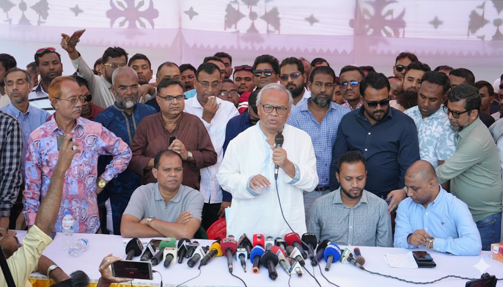 এই সরকারের প্রতি বিএনপির আস্থা আছে:রিজভী