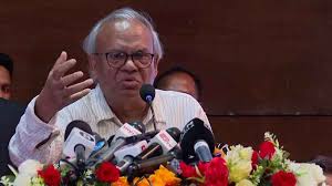 রাজনীতিবিদদের হাতেই রাজনীতি থাকা উচিত:রিজভী