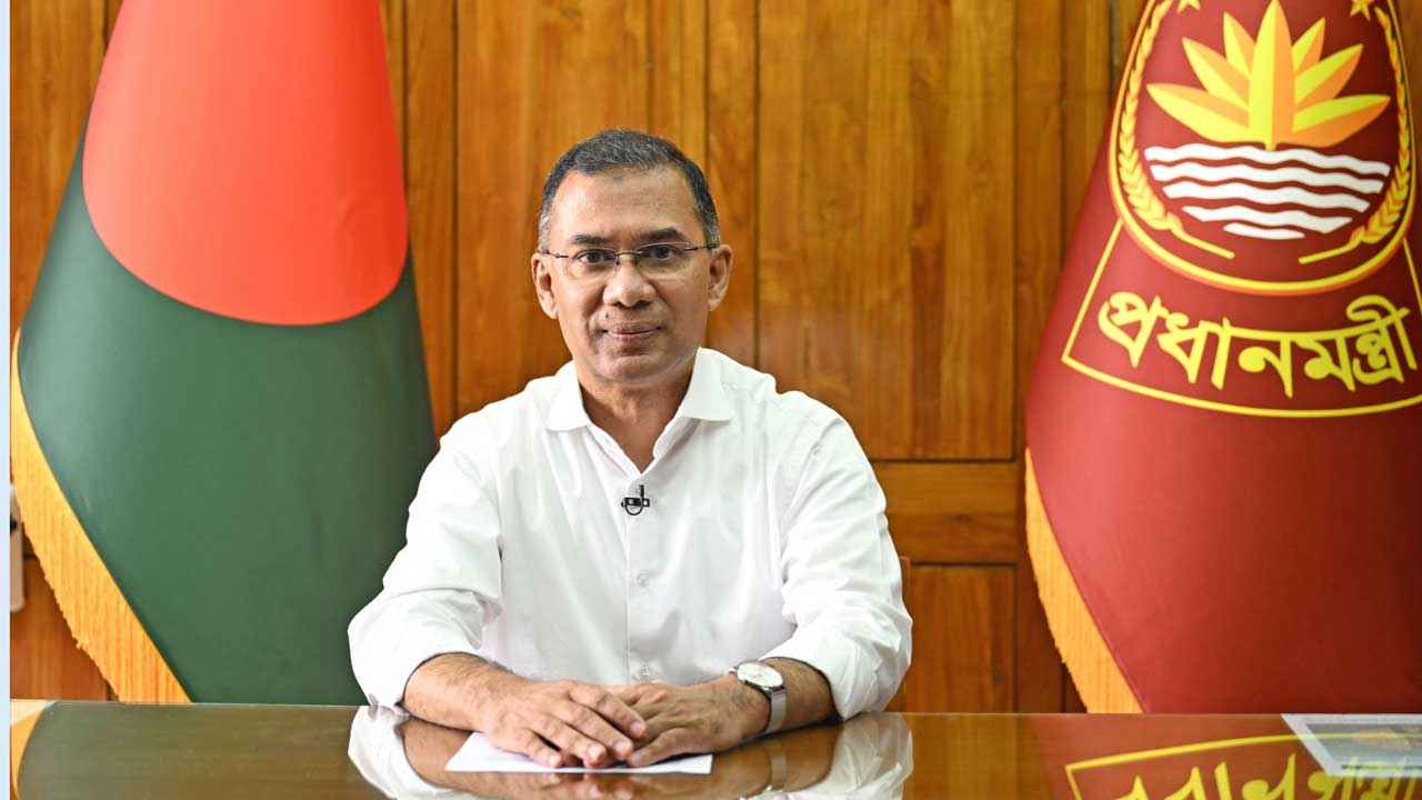 আসুন ঈদের আনন্দ ভাগাভাগি করে নিই: প্রধানমন্ত্রী