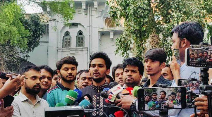 এনসিপি সংবাদপত্রের স্বাধীনতায় বিশ্বাস করে