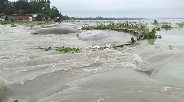 উত্তর-পূর্বাঞ্চলে বন্যার অবনতির আশঙ্কা