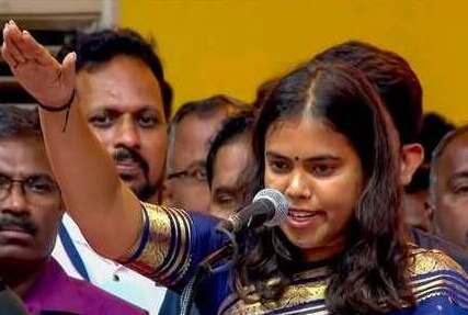 কে এই  সর্বকনিষ্ঠ বিধায়ক এস কীর্তনা